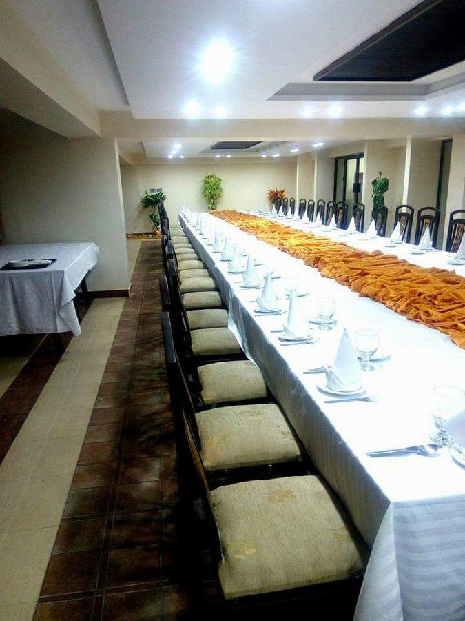 Bling Hotel International Multan Exterior foto